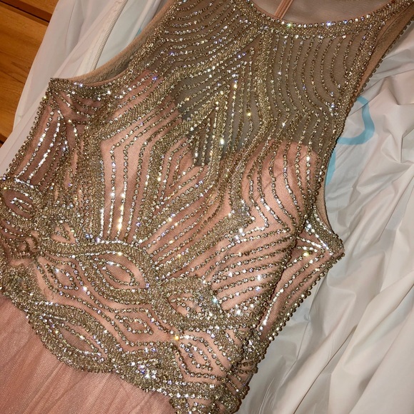 Prom Dress - Picture 2 of 5